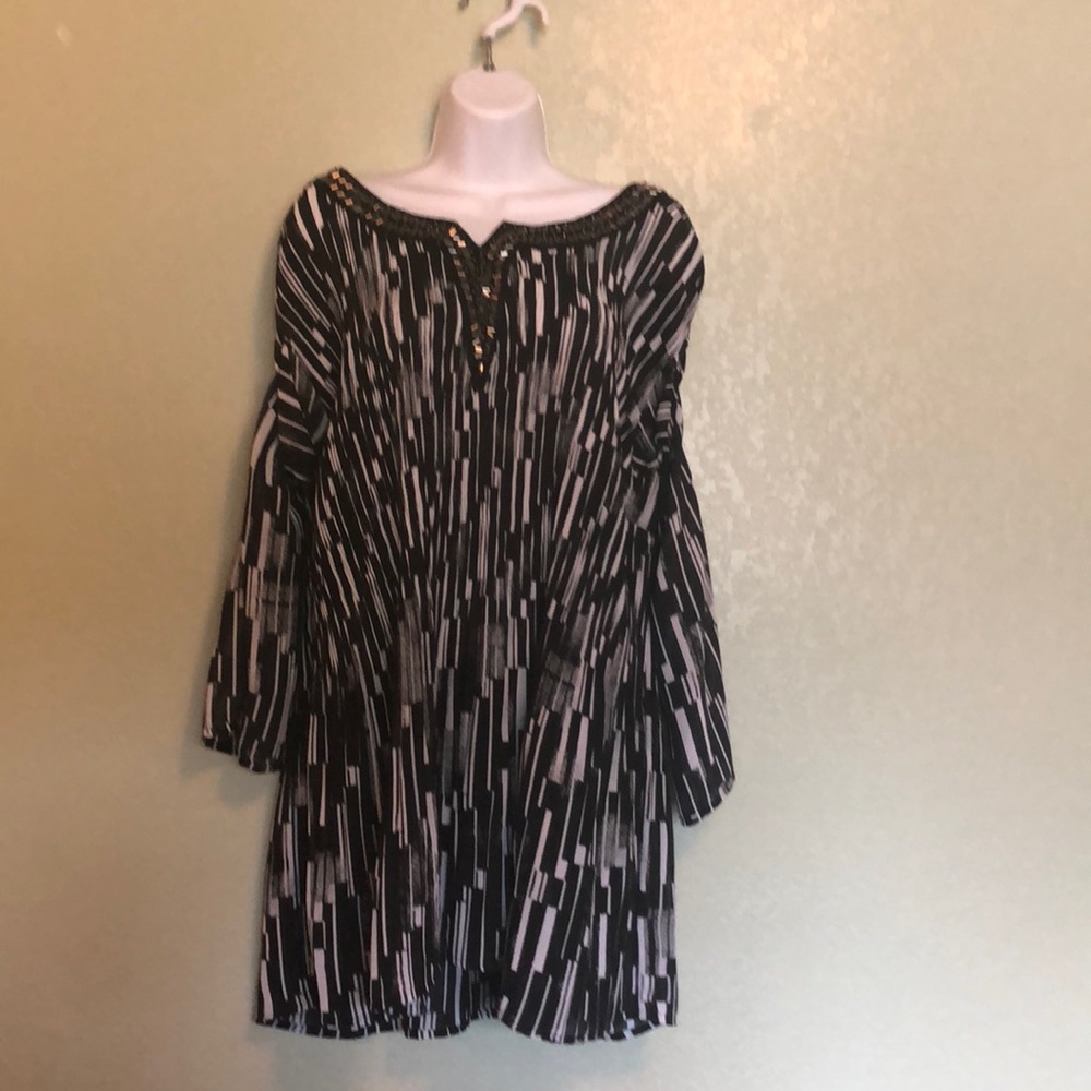 Catherines Cold Shoulder Top - 3X - Like New